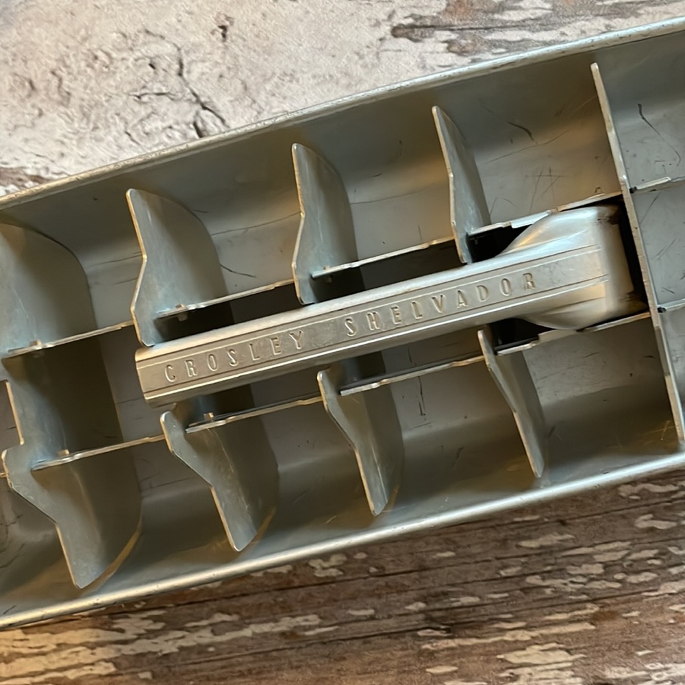 Crosley Shelvador Aluminum Ice Cube Trays - Set of 2 - Picture 8 of 11